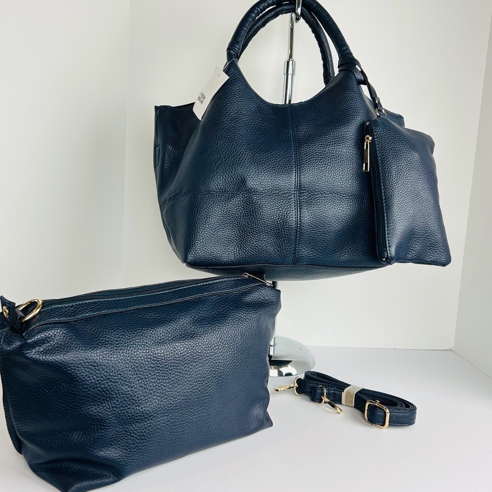 NWT 22 Tote Handbag Pebbled Tote Borland ( Dark Navy) Adjustable Strap Removable